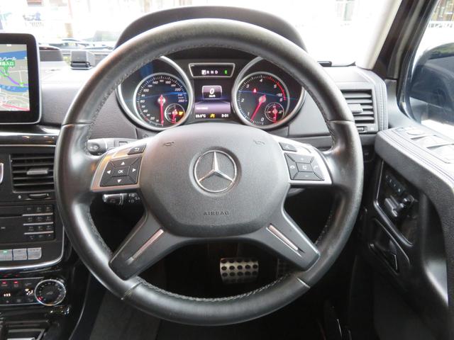 Ｇクラス Ｇ３５０ｄ　Ｇ３５０ｄラグジュアリーＰＫＧ　サンルーフ　黒革　全席シートヒーター　純正ＨＤＤナビ　地デジ　ｈａｒｍａｎ／ｋａｒｄｏｎサウンド　Ｂカメラ　サイドカメラ　純正１８ＡＷブラック塗装（16枚目）