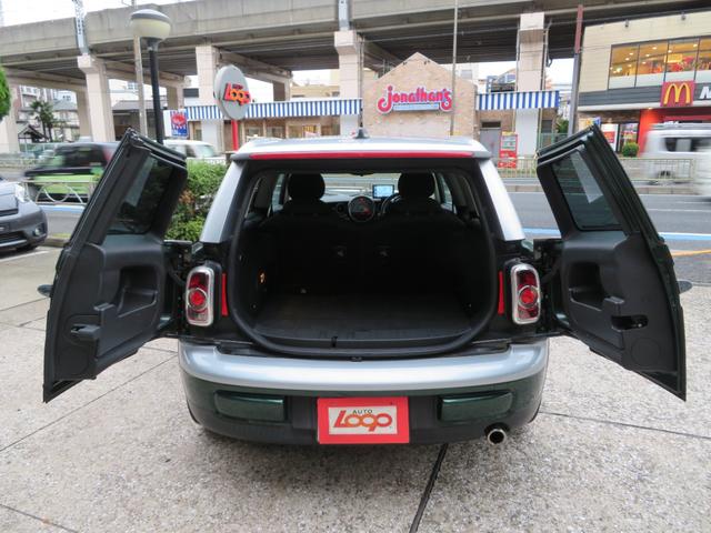 ＭＩＮＩ クーパー　クラブマン　ダブルサンルーフ　車検たっぷり　ＥＴＣ　アルミホイール　プッシュスタート　エアコン　パワステ　ポータブルナビ・ＴＶ（17枚目）