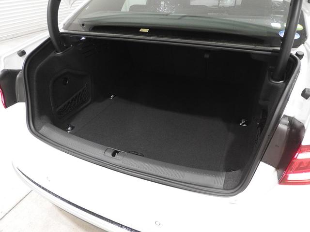 アウディ a4 45tfsiクワトロスポーツ 440 0万円 令和元年 19年 東京都 中古車 価格 Com アウディ a4 45tfsiクワトロスポーツ 440 0万円 令和元年 19年 東京都 中古車 価格 Com