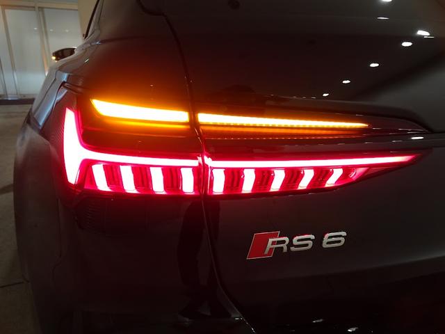 アウディ ＲＳ６アバント