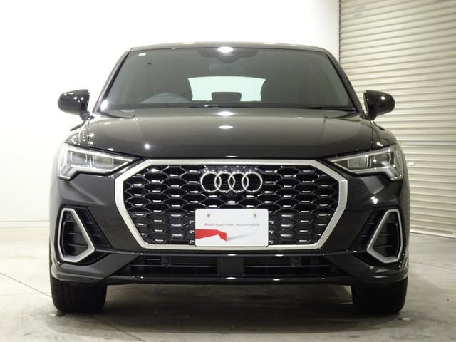 ３５ＴＦＳＩ　Ｓライン　元デモカー車両　Ｓ　Ｌｉｎｅパッケージ　ＡＣＣ　サイドアシスト　サラウンドビュー　マルチカラーアンビエント　シートヒーター　ＬＥＤヘッドライト　電動リアゲート　認定中古車(9枚目)