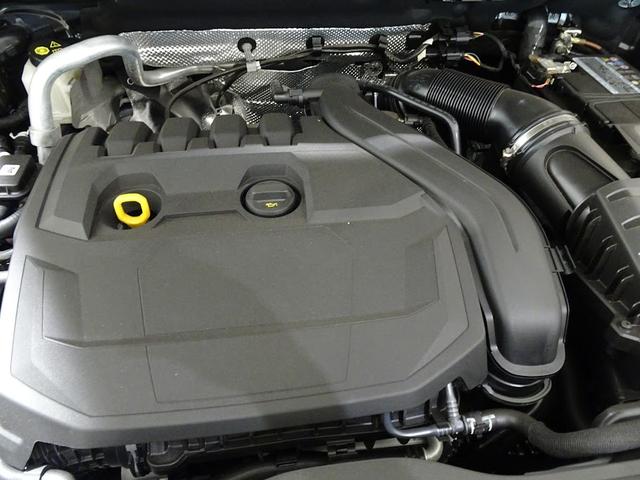 ３５ＴＦＳＩ　Ｓライン　元デモカー車両　Ｓ　Ｌｉｎｅパッケージ　ＡＣＣ　サイドアシスト　サラウンドビュー　マルチカラーアンビエント　シートヒーター　ＬＥＤヘッドライト　電動リアゲート　認定中古車(45枚目)