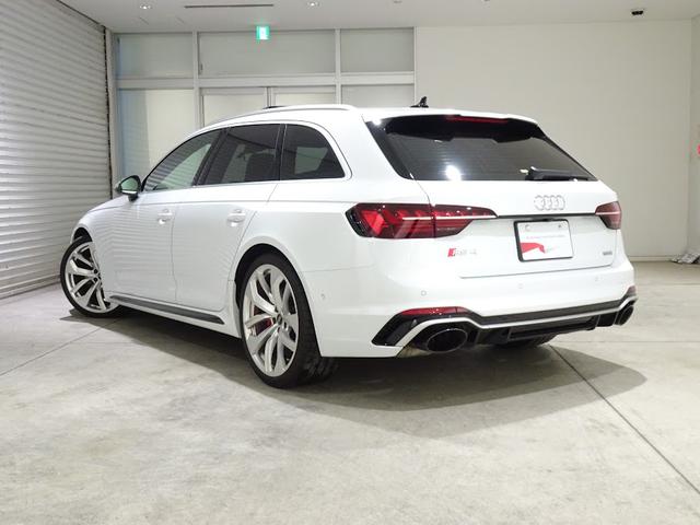 ＲＳ４アバント ベースグレード（11枚目）