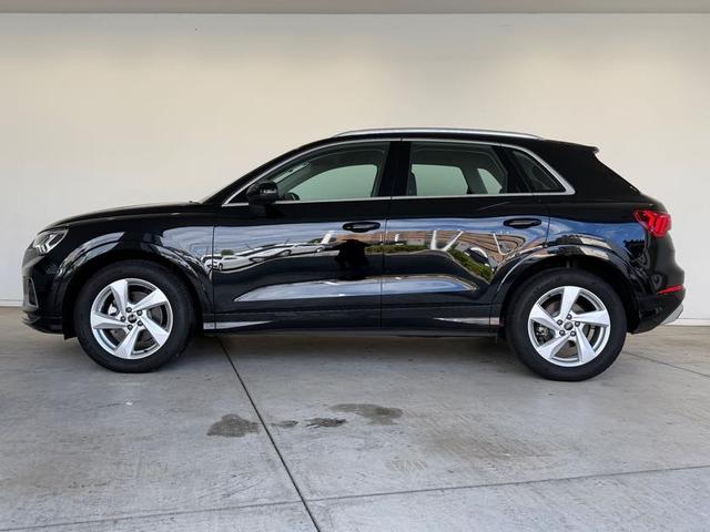 AUDI Q3 35 TFSI ADVANCED