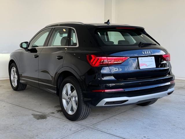 AUDI Q3 35 TFSI ADVANCED