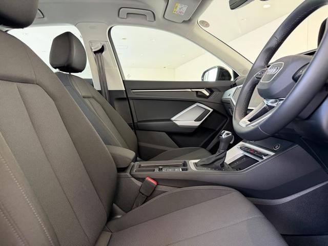 AUDI Q3 35 TFSI ADVANCED