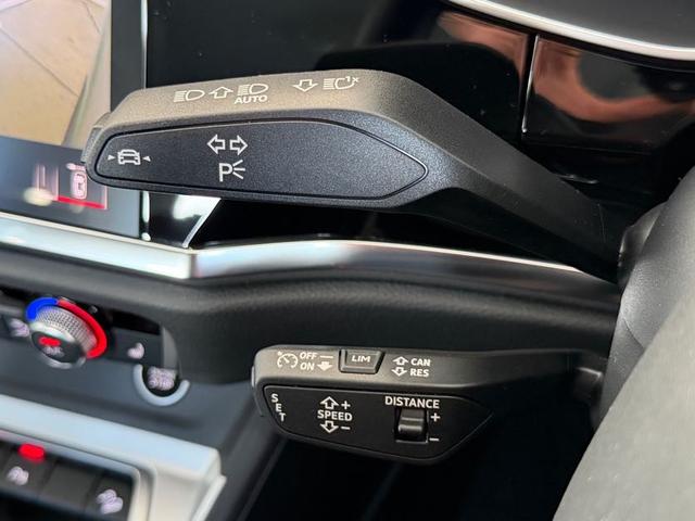 AUDI Q3 35 TFSI ADVANCED