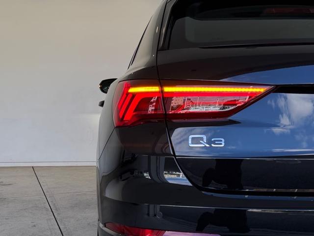 AUDI Q3 35 TFSI ADVANCED