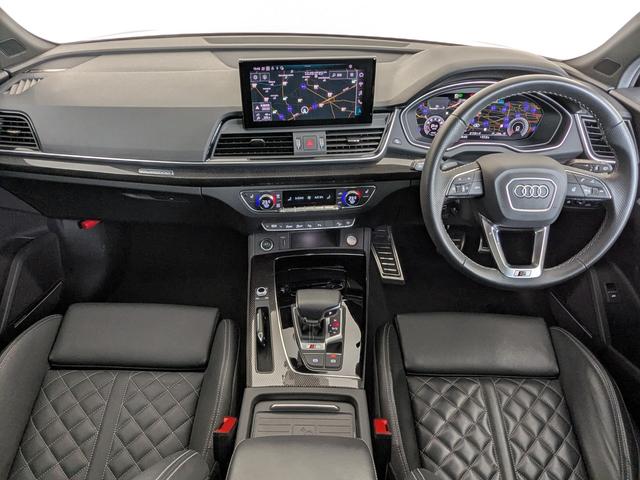 ＳＱ５スポーツバック ベースグレード　アダプティブＳスポーツエアサスペンション　ファインナッパレザー　ダイヤモンドステッチ　レザーパッケージ　プライバシーガラス　ブラックスタイリングパッケージ　認定中古車（2枚目）