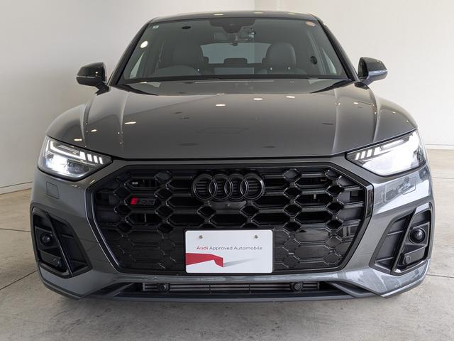 ＳＱ５スポーツバック ベースグレード　アダプティブＳスポーツエアサスペンション　ファインナッパレザー　ダイヤモンドステッチ　レザーパッケージ　プライバシーガラス　ブラックスタイリングパッケージ　認定中古車（5枚目）