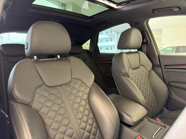 ＳＱ５スポーツバック ベースグレード　アダプティブＳスポーツエアサスペンション　ファインナッパレザー　ダイヤモンドステッチ　レザーパッケージ　プライバシーガラス　ブラックスタイリングパッケージ　認定中古車（22枚目）