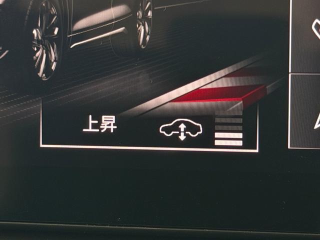 ＳＱ５スポーツバック ベースグレード　アダプティブＳスポーツエアサスペンション　ファインナッパレザー　ダイヤモンドステッチ　レザーパッケージ　プライバシーガラス　ブラックスタイリングパッケージ　認定中古車（36枚目）