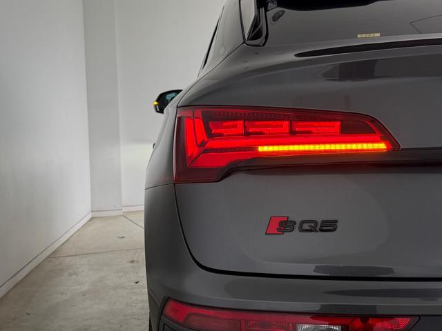 ＳＱ５スポーツバック ベースグレード　アダプティブＳスポーツエアサスペンション　ファインナッパレザー　ダイヤモンドステッチ　レザーパッケージ　プライバシーガラス　ブラックスタイリングパッケージ　認定中古車（70枚目）