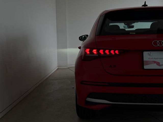 A3 スポーツバック30TFSIアドバンスド デモアップ コンビニエンス&アシスタンスパッケージライト ナビゲーションパッケージ 3ゾーンオートマチックエアコン MMIナビ アシスタンスパッケージ 認定中古車(12枚目)