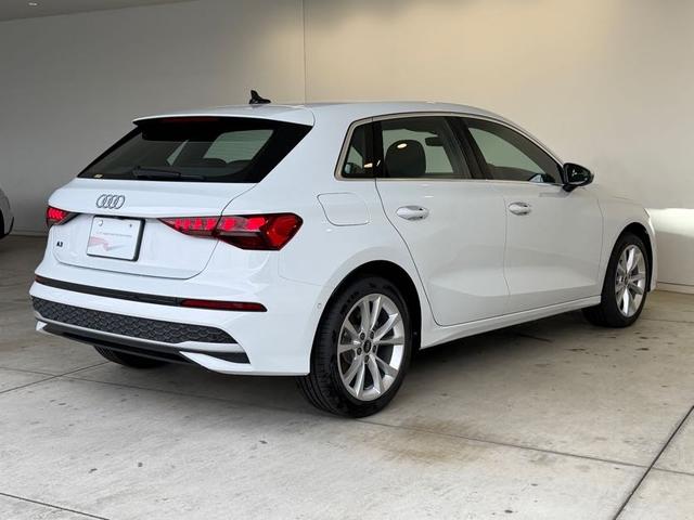 A3 スポーツバック30TFSIアドバンスド デモアップ コンビニエンス&アシスタンスパッケージライト ナビゲーションパッケージ 3ゾーンオートマチックエアコン MMIナビ アシスタンスパッケージ 認定中古車(8枚目)