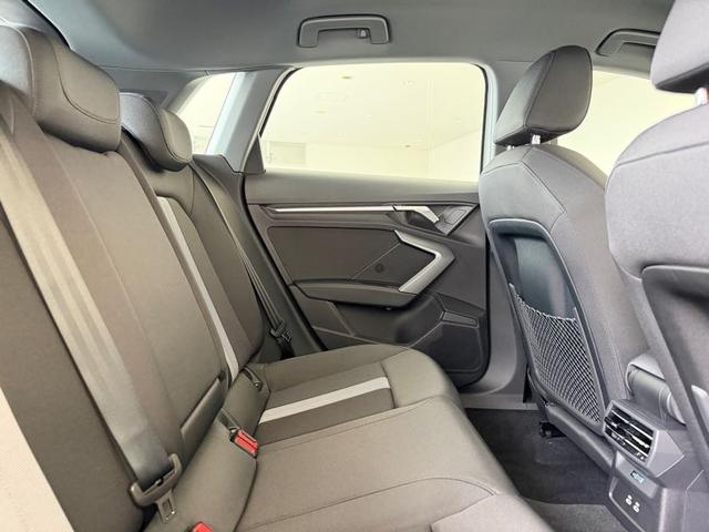 A3 スポーツバック30TFSIアドバンスド デモアップ コンビニエンス&アシスタンスパッケージライト ナビゲーションパッケージ 3ゾーンオートマチックエアコン MMIナビ アシスタンスパッケージ 認定中古車(48枚目)