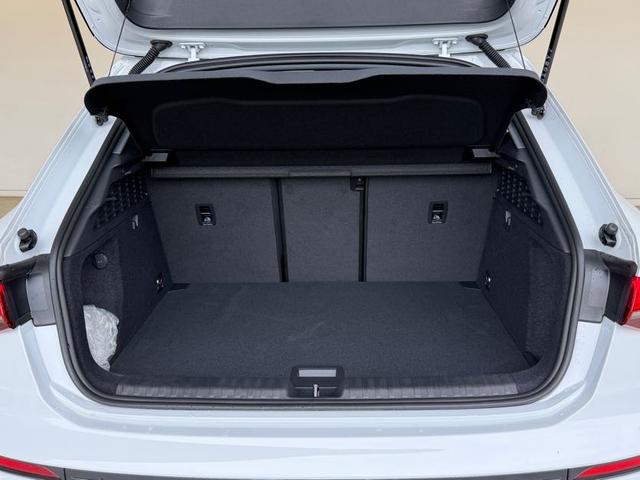 A3 スポーツバック30TFSIアドバンスド デモアップ コンビニエンス&アシスタンスパッケージライト ナビゲーションパッケージ 3ゾーンオートマチックエアコン MMIナビ アシスタンスパッケージ 認定中古車(51枚目)