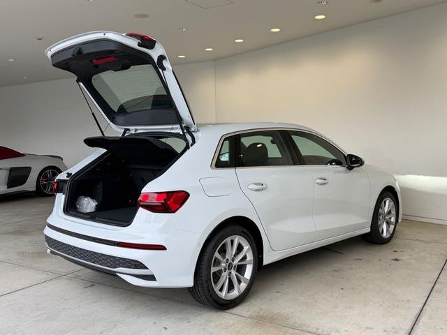 A3 スポーツバック30TFSIアドバンスド デモアップ コンビニエンス&アシスタンスパッケージライト ナビゲーションパッケージ 3ゾーンオートマチックエアコン MMIナビ アシスタンスパッケージ 認定中古車(52枚目)