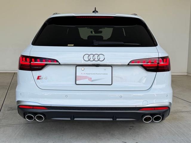 S4アバント ベースグレード ワンオーナー パノラマサンルーフ リヤスポデファレンシャル Bang&Olufsenサウンドシステム ダイナミックステアリング TVチューナー コンフォートパッケージ プライバシーガラス 認定中古車(10枚目)