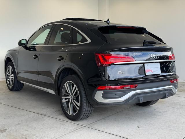 Ｑ５スポーツバック ４０ＴＤＩクワトロ　Ｓライン　デモアップ　Ｓ　ｌｉｎｅ　ｄｙｎａｍｉｃ　ｅｄｉｔｉｏｎ　パッケージ　パノラマサンルーフ　Ｓ　ｌｉｎｅ　ｐｌｕｓ　パッケージ　コンフォートパッケージ　ステアリングヒーター　認定中古車（18枚目）