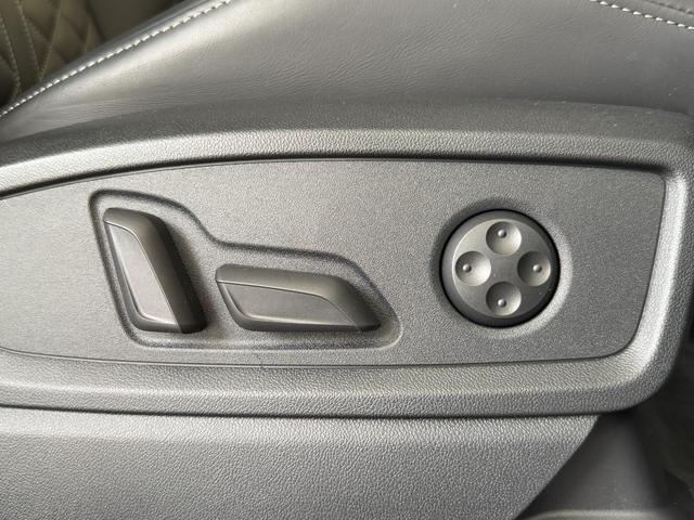 Ｑ５スポーツバック ４０ＴＤＩクワトロ　Ｓライン　デモアップ　Ｓ　ｌｉｎｅ　ｄｙｎａｍｉｃ　ｅｄｉｔｉｏｎ　パッケージ　パノラマサンルーフ　Ｓ　ｌｉｎｅ　ｐｌｕｓ　パッケージ　コンフォートパッケージ　ステアリングヒーター　認定中古車（25枚目）