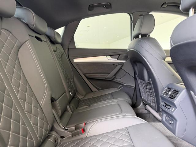 Ｑ５スポーツバック ４０ＴＤＩクワトロ　Ｓライン　デモアップ　Ｓ　ｌｉｎｅ　ｄｙｎａｍｉｃ　ｅｄｉｔｉｏｎ　パッケージ　パノラマサンルーフ　Ｓ　ｌｉｎｅ　ｐｌｕｓ　パッケージ　コンフォートパッケージ　ステアリングヒーター　認定中古車（28枚目）