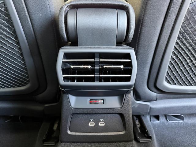 Ａ３ スポーツバック３０ＴＦＳＩアドバンスド　デモアップ　コンビニエンス＆アシスタンスパッケージライト　ナビゲーションパッケージ　３ゾーンオートマチックエアコンディショナー　認定中古車（47枚目）