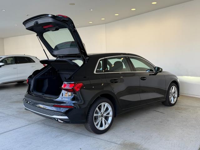 Ａ３ スポーツバック３０ＴＦＳＩアドバンスド　デモアップ　コンビニエンス＆アシスタンスパッケージライト　ナビゲーションパッケージ　３ゾーンオートマチックエアコンディショナー　認定中古車（50枚目）