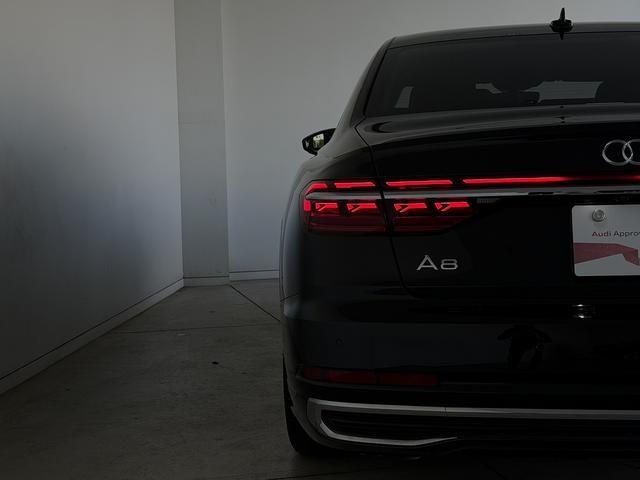 A8 55TFSIクワトロ コンフォートパッケージ アダプティブウインドウスクリーンワイパー Bang & Olufsen 3Dサウンドシステム コンフォートパッケージ デジタルマトリクスLEDヘッドライト 認定中古車(14枚目)