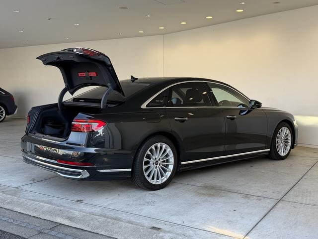 A8 55TFSIクワトロ コンフォートパッケージ アダプティブウインドウスクリーンワイパー Bang & Olufsen 3Dサウンドシステム コンフォートパッケージ デジタルマトリクスLEDヘッドライト 認定中古車(65枚目)