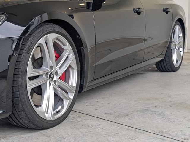 Ｓ７スポーツバック ベースグレード　ドライビングパッケージ　Ｂａｎｇ　＆　Ｏｌｕｆｓｅｎ　ブラックスタイリングパッケージ　リヤスポーツディファレンシャル　カラードブレーキキャリパーレッド　　認定中古車（14枚目）