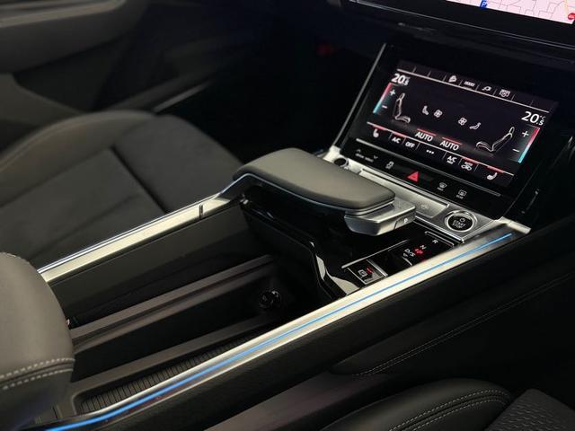 Q8スポーツバック e-トロン 55e-トロンクワトロ Sライン デモアップ サイレンスパッケージ パノラマサンルーフ インテリアパッケージ ブラックスタイリングパッケージ デジタルマトリクスLEDヘッドライト 認定中古車(51枚目)