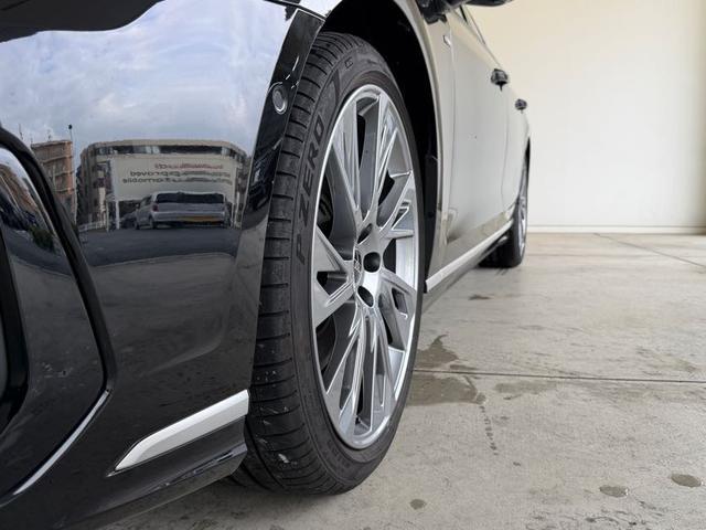 A8 55TFSIクワトロ デモアップ コンフォートパッケージ S line インテリアプラスパッケージ S line スタイリングパッケージ パノラマサンルーフ 21インチアルミ エアクオリティパケージ 認定中古車(11枚目)