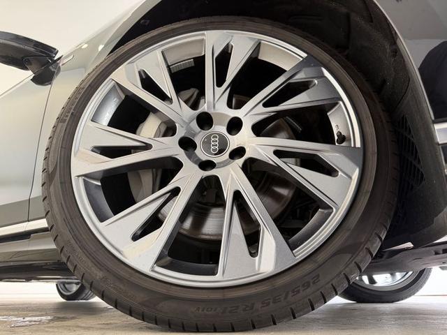 A8 55TFSIクワトロ デモアップ コンフォートパッケージ S line インテリアプラスパッケージ S line スタイリングパッケージ パノラマサンルーフ 21インチアルミ エアクオリティパケージ 認定中古車(12枚目)