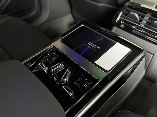 A8 55TFSIクワトロ デモアップ コンフォートパッケージ S line インテリアプラスパッケージ S line スタイリングパッケージ パノラマサンルーフ 21インチアルミ エアクオリティパケージ 認定中古車(66枚目)