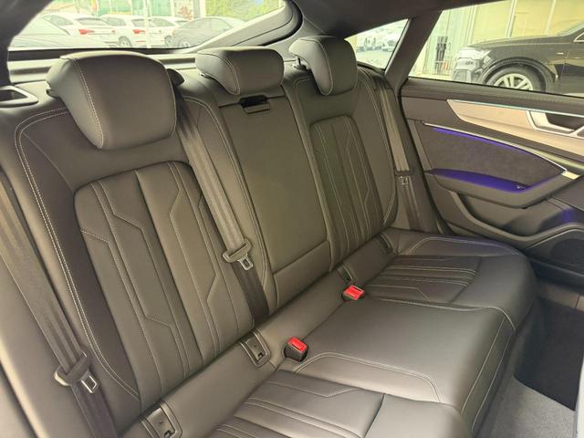 A7スポーツバック 40TDIクワトロ デモアップ S lineパッケージ テクノロジーパッケージ パノラマサンルーフ ブラックスタイリングパッケージ レーザーライトパッケージ 20インチオプションアルミ 認定中古車(27枚目)