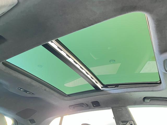 ＲＳ Ｑ８ ベースグレード　ＲＳスポーツエキゾースト　パノラマサンルーフ　エクステンディッドフルレザーパッケージ　コンフォートパッケージ　アコースティックガラス　ブラックスタイリングパッケージ　プライバシーガラス　認定中古車（64枚目）