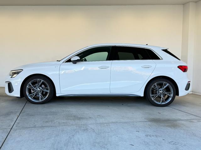 A3 スポーツバック30TFSI Sライン コンビニエンス&アシスタンスパッケージ ナビゲーションパッケージ プライバシーガラス ラグジュアリーパッケージ S lineプラスパッケージ 認定中古車(9枚目)