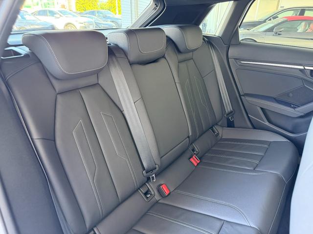 A3 スポーツバック30TFSI Sライン コンビニエンス&アシスタンスパッケージ ナビゲーションパッケージ プライバシーガラス ラグジュアリーパッケージ S lineプラスパッケージ 認定中古車(48枚目)