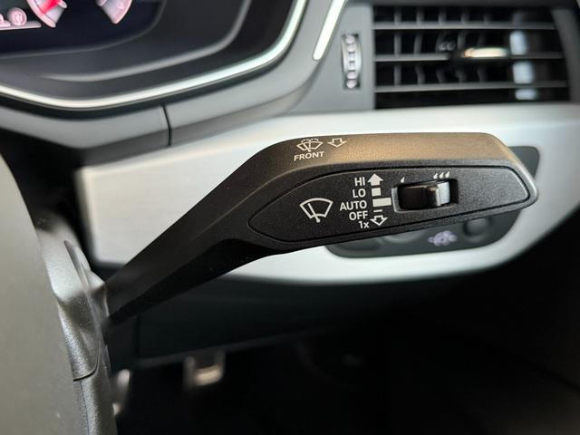 Ａ５スポーツバック ３５ＴＤＩ　Ｓライン　エクステリアミラーハウジング　グロスブラックサラウンドビューカメラ／パークアシストパノラマサンルーフブラックグロススタイリングパッケージ　認定中古車（51枚目）