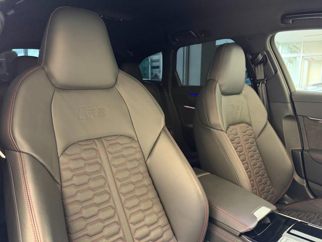 ＲＳ６アバント ベースグレード　ＲＳアダプティブエアサスペンション　ＢＡＮＧ＆ＯＬＵＦＳＥＮ　バルコナレザー　シートベンチレーション　マットアルミニウムスタイリング　デコラティブパネルカーボンツイル　プライバシーガラス　認定中古車（26枚目）