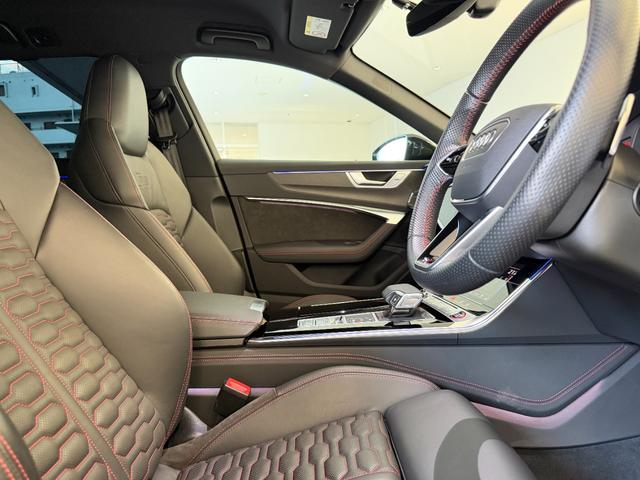 ＲＳ６アバント ベースグレード　ＲＳアダプティブエアサスペンション　ＢＡＮＧ＆ＯＬＵＦＳＥＮ　バルコナレザー　シートベンチレーション　マットアルミニウムスタイリング　デコラティブパネルカーボンツイル　プライバシーガラス　認定中古車（28枚目）