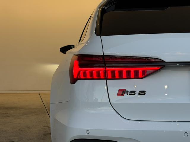ＲＳ６アバント ベースグレード　ＲＳアダプティブエアサスペンション　ＢＡＮＧ＆ＯＬＵＦＳＥＮ　バルコナレザー　シートベンチレーション　マットアルミニウムスタイリング　デコラティブパネルカーボンツイル　プライバシーガラス　認定中古車（73枚目）