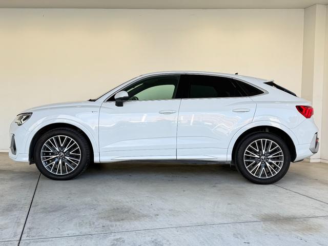 Ｑ３スポーツバック ３５ＴＤＩクワトロ　Ｓライン　アシスタンスパッケージ　プラスパッケージ　ベーシックパッケージ　ＴＶチューナー　スマートフォンインターフェース　ワイヤレスチャージング　認定中古車（8枚目）