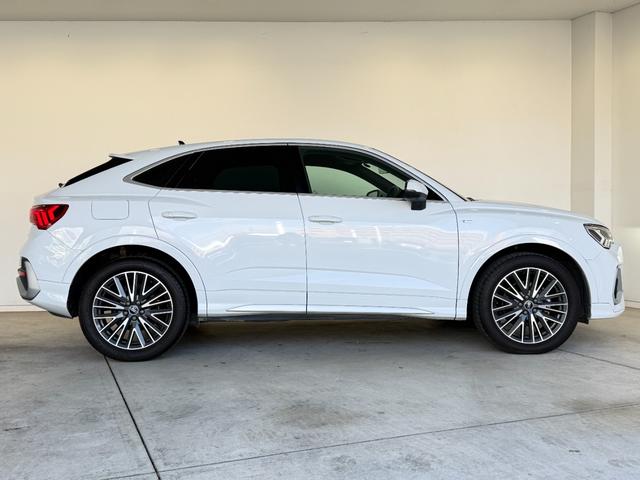 Ｑ３スポーツバック ３５ＴＤＩクワトロ　Ｓライン　アシスタンスパッケージ　プラスパッケージ　ベーシックパッケージ　ＴＶチューナー　スマートフォンインターフェース　ワイヤレスチャージング　認定中古車（9枚目）