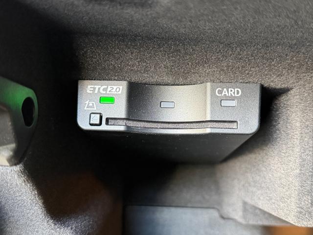 Ｑ３スポーツバック ３５ＴＤＩクワトロ　Ｓライン　アシスタンスパッケージ　プラスパッケージ　ベーシックパッケージ　ＴＶチューナー　スマートフォンインターフェース　ワイヤレスチャージング　認定中古車（23枚目）