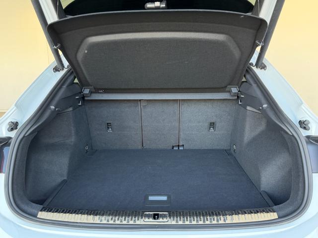 Ｑ３スポーツバック ３５ＴＤＩクワトロ　Ｓライン　アシスタンスパッケージ　プラスパッケージ　ベーシックパッケージ　ＴＶチューナー　スマートフォンインターフェース　ワイヤレスチャージング　認定中古車（59枚目）