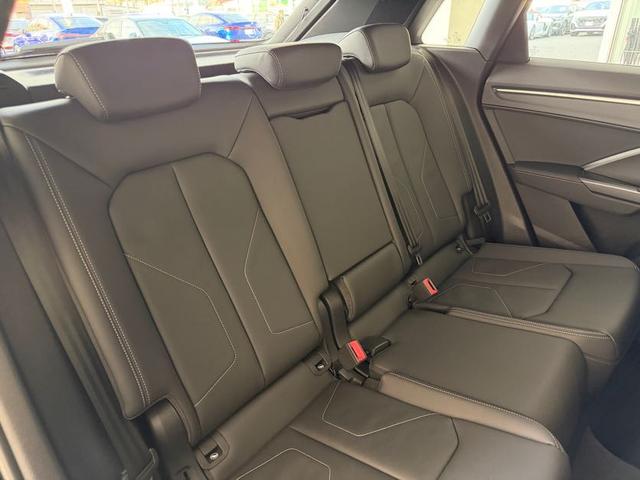 Ｑ３ ３５ＴＦＳＩ　Ｓライン　デモアップ　コンビニエンス＆アシスタントパッケージ　ＴＶチューナー　プラスパッケージ　スマフォインターフェース　ワイヤレスチャージャー　　認定中古車（53枚目）