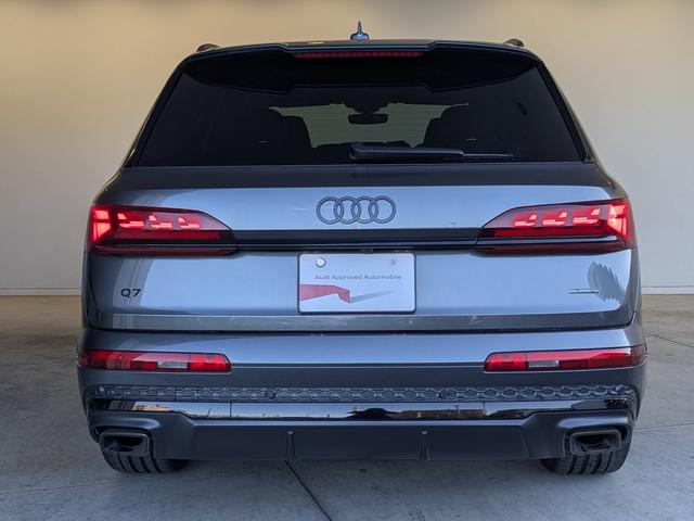 Ｑ７ ５０ＴＤＩクワトロ　Ｓライン　デモアップ　レザーパッケージ　パノラマサンルーフ　オールホイールステアリング　ブラックスタイリングパッケージ　レーザーライト　ブラックスタイリングパッケージ　認定中古車（9枚目）