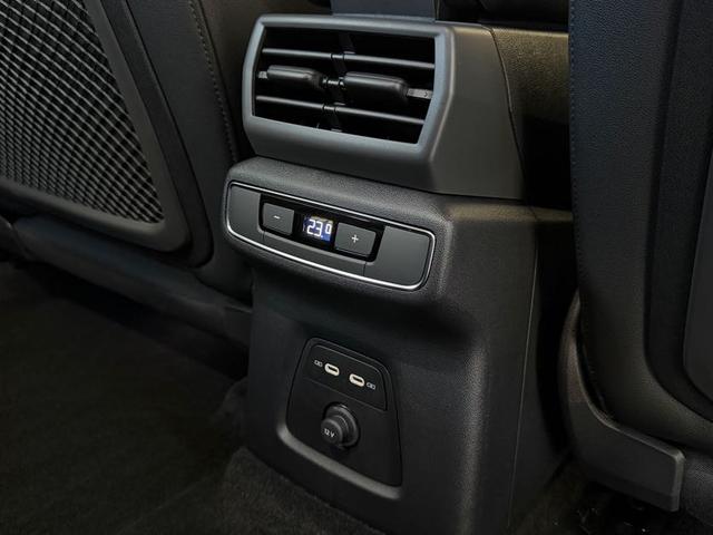 ���Ђł͖c��ȏ���p�ŁA���x�����z�����z�ɍ����P�[�X���������󂯂��܂��B���Ђ͂��q�l�̂��v�]�ɍ��킹�������ς���쐬�v���܂��I���C�y�ɂ��⍇���������܂�